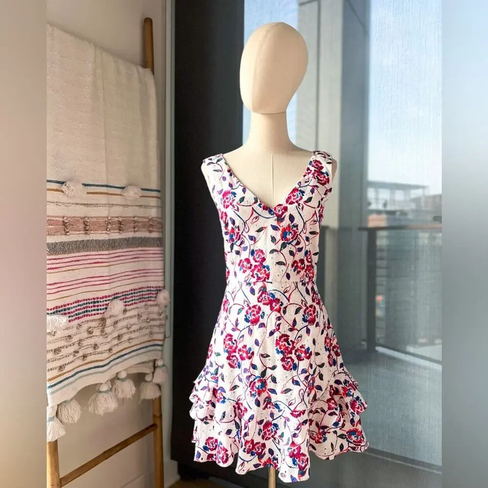 Tanya Taylor White Embroidered Sleeveless Mini Dress Women’s Size 2 - Picture 1 of 10
